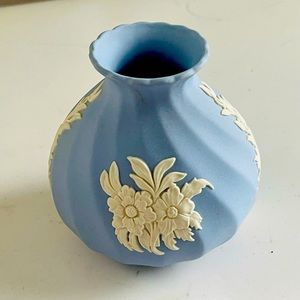 Vintage 3.5" Wedgwood Light Blue Jasperware Vase